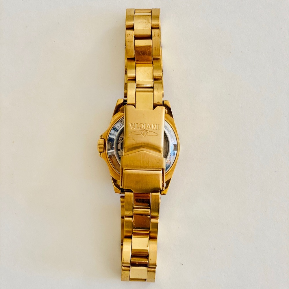 Watch - Picture 2 of 2
